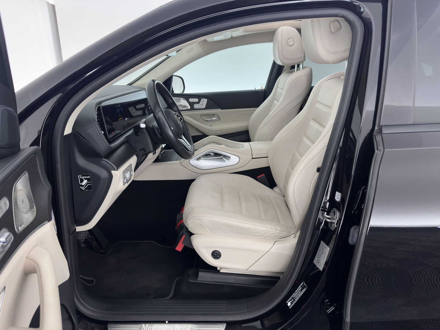 Mercedes-Benz GLE Coupé 350 de AMG-Sportpack Premium 4MATIC (INCL-BTW) Aut. *PANO | HEAD-UP | LUXURY-LEATHER | MULTIBEAM-LED | BURMESTER-SOUND | ADAPTIVE-CRUISE | TOP-VIEW | BLIND-SPOT | MEMORY-PACK | HEATED/VENTILATED-COMFORTSEATS | KEYLESS | DAB+ |