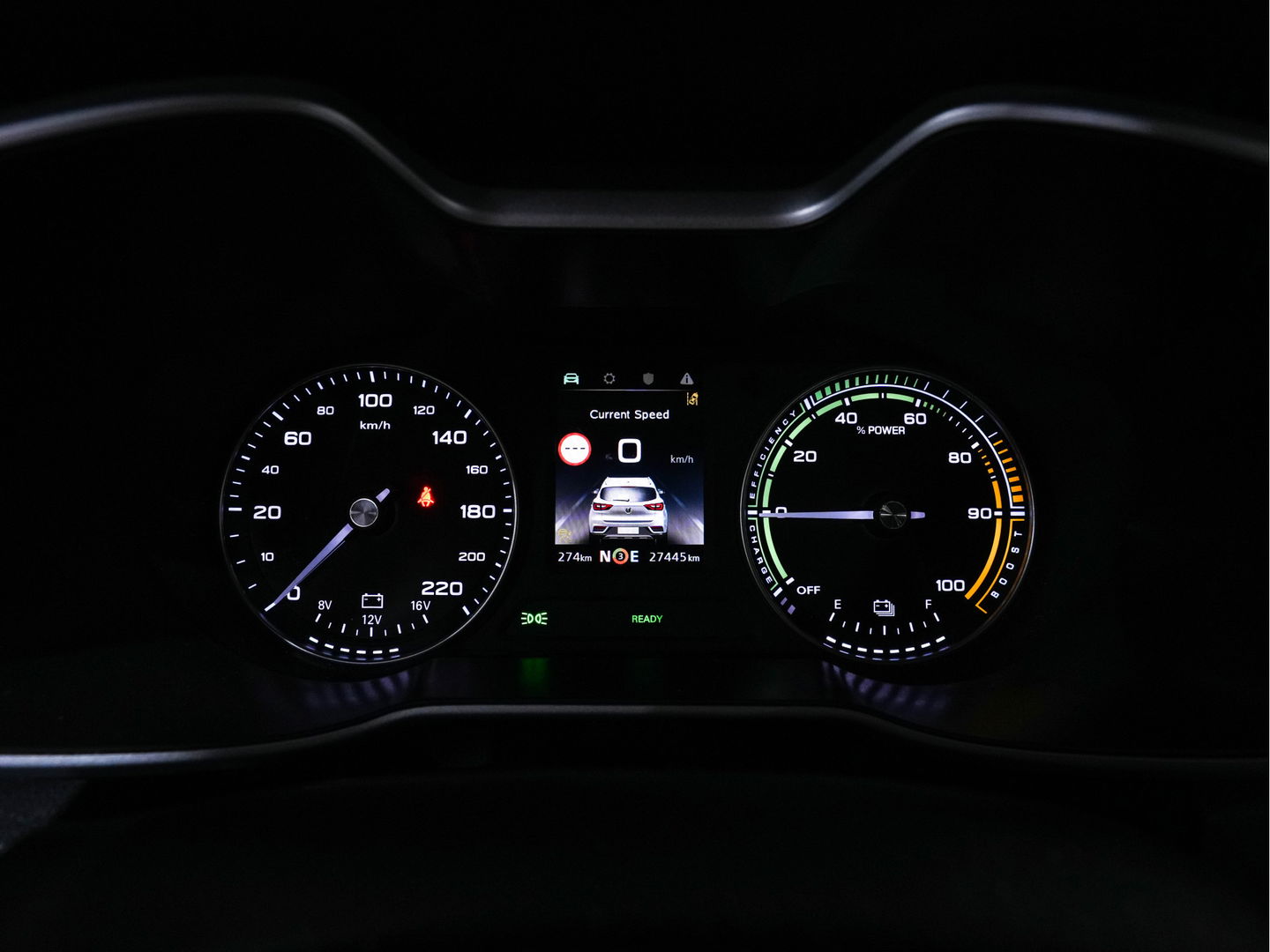 MG ZS EV Luxury 45 kWh {SOH-96 %} (INCL-BTW) Aut. *PANO | LUXURY-LEATHER | CCS-FASTLOADER | KEYLESS | NAVI-FULLMAP | ADAPTIVE-CRUISE | CAMERA | HEATED-SPORTSEATS | CARPLAY | BLINDSPOT | DAB | LANE-ASSIST | PRIVACY-GLASS | 17"