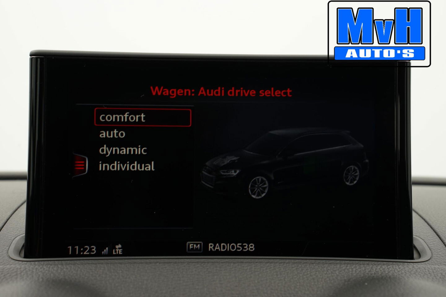 Audi A3 Sportback 1.4 e-tron S-Line|VIRTUAL|SPORTSTOEL|TREKHAAK