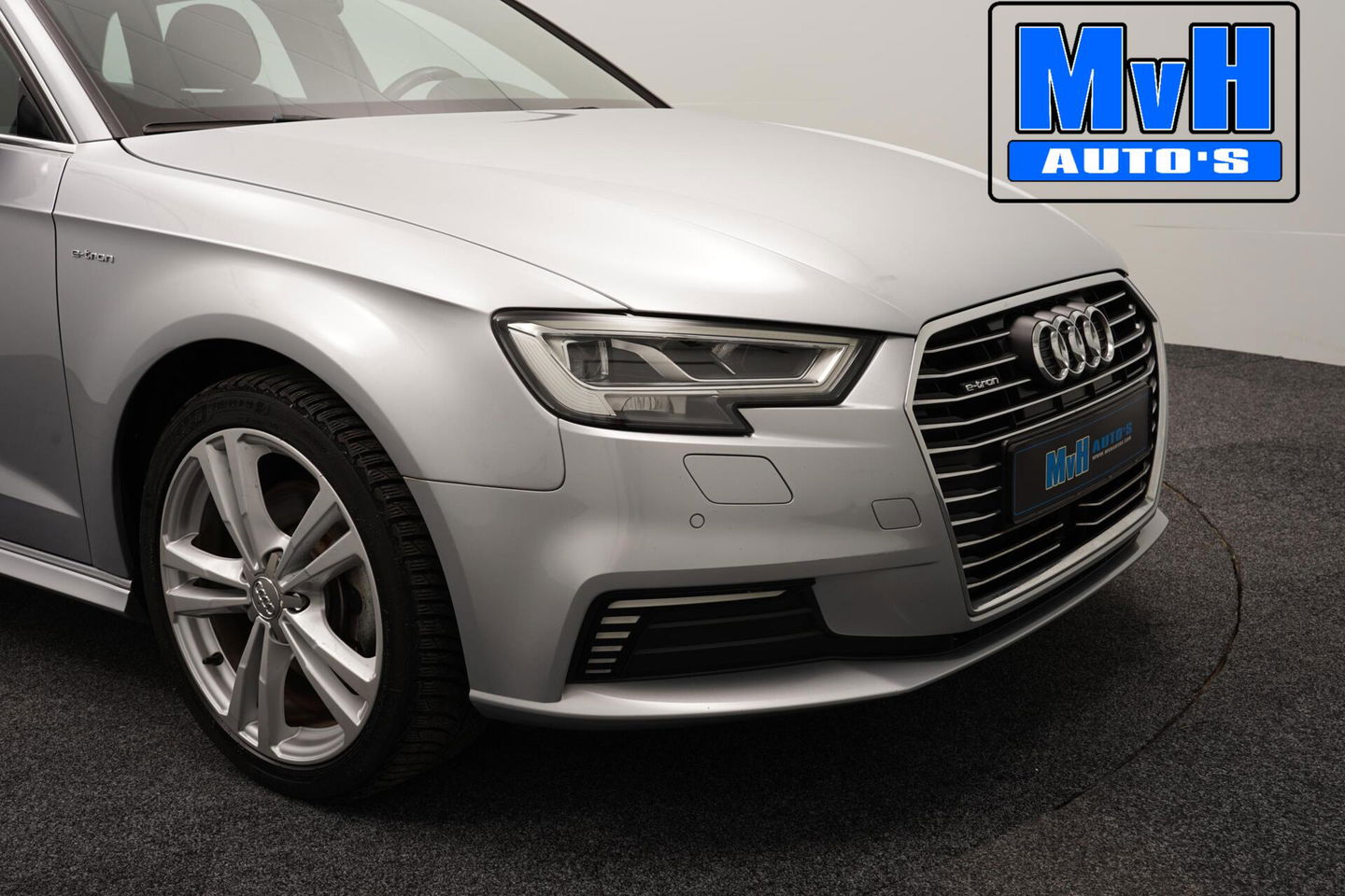 Audi A3 Sportback 1.4 e-tron S-Line|VIRTUAL|SPORTSTOEL|TREKHAAK