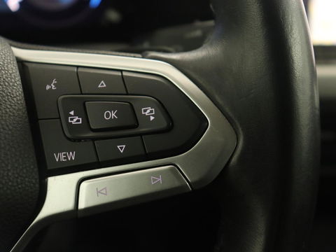 Volkswagen Golf 1.5 eTSI Style | Carplay | Navigatie | Camera | Adaptive cruise | Digital Cockpit | Full LED | Climate control | Parkeerhulp