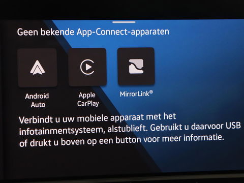 Volkswagen Golf 1.5 eTSI Style | Carplay | Navigatie | Camera | Adaptive cruise | Digital Cockpit | Full LED | Climate control | Parkeerhulp