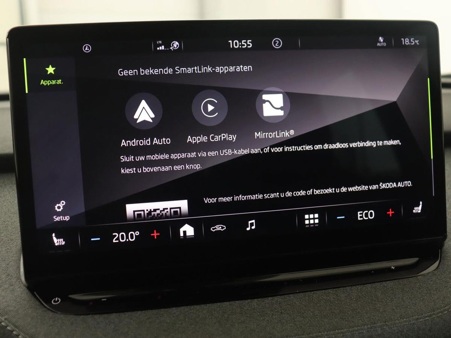 Škoda Enyaq iV 60 | Stoelverwarming | Trekhaak | Matrix LED | Carplay | Stuurverwarming | Navigatie | Half leder | Cruise control | Parkeerhulp