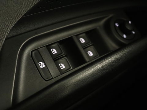 Škoda Enyaq iV 60 | Stoelverwarming | Trekhaak | Matrix LED | Carplay | Stuurverwarming | Navigatie | Half leder | Cruise control | Parkeerhulp