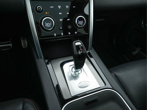Land Rover Discovery Sport P300e 1.5 R-Dynamic Sportpack HSE AWD (INCL-BTW) *PANO | LUXURY-LEATHER | MERIDIAN-AUDIO | FULL-LED | MEMORY-PACK | DIGI-COCKPIT | NAVI-FULLMAP | CAMERA | KEYLESS | PRIVACY-GLASS | DAB | SHIFT-PADDLES | TOWBAR | LANE-ASSIST | 20'