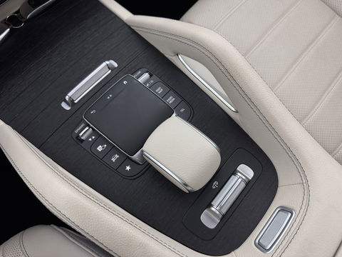 Mercedes-Benz GLE Coupé 350 de AMG-Sportpack Premium 4MATIC (INCL-BTW) Aut. *PANO | HEAD-UP | LUXURY-LEATHER | MULTIBEAM-LED | BURMESTER-SOUND | ADAPTIVE-CRUISE | TOP-VIEW | BLIND-SPOT | MEMORY-PACK | HEATED/VENTILATED-COMFORTSEATS | KEYLESS | DAB+ |