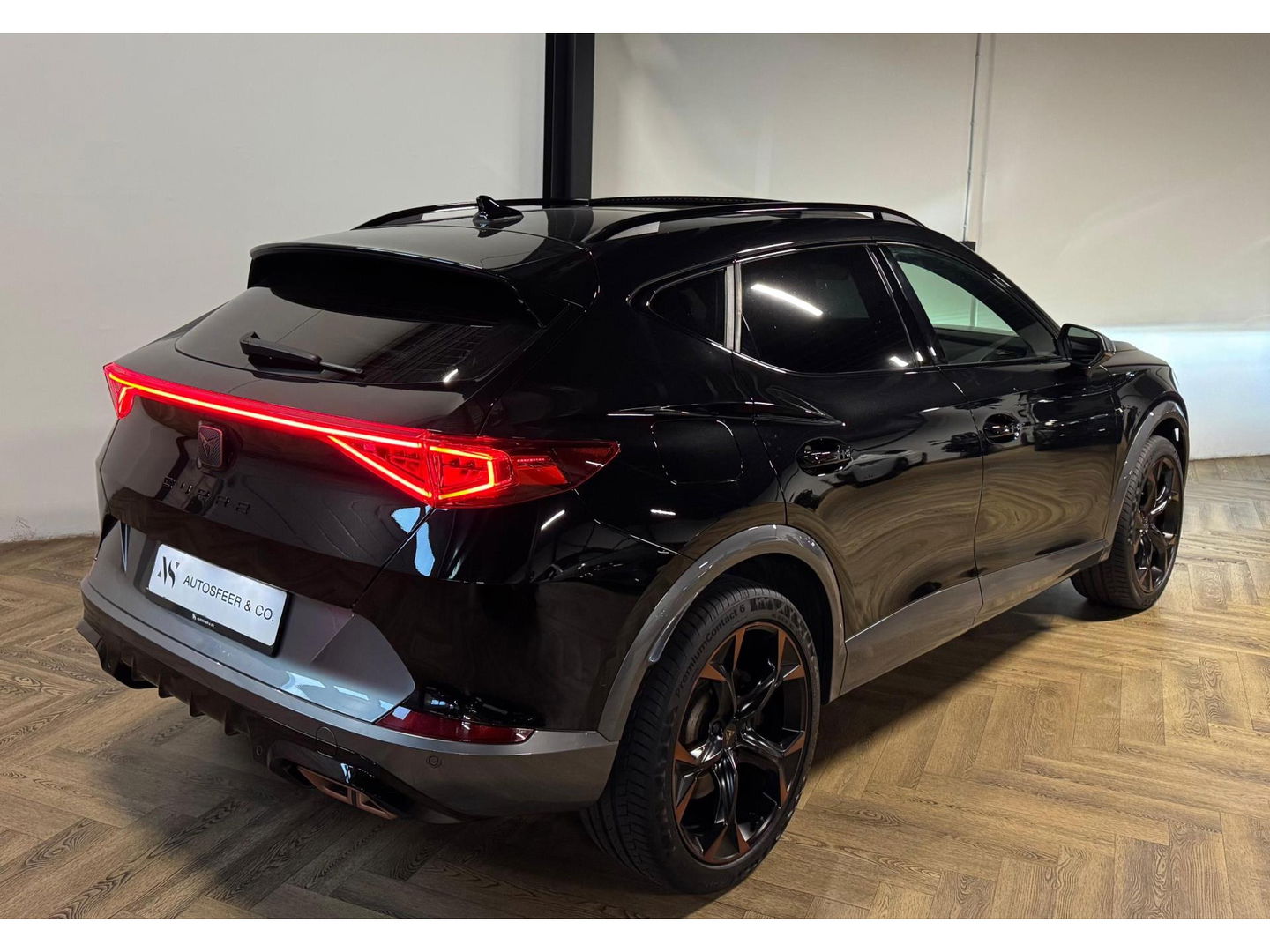 CUPRA Formentor 1.4 e-Hybrid VZ PANO KEYLESS 360