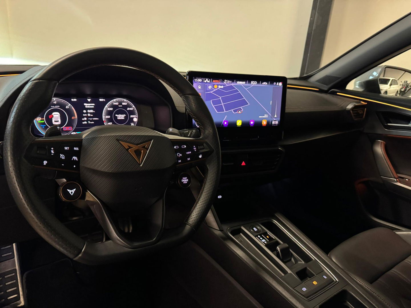 CUPRA Formentor 1.4 e-Hybrid VZ PANO KEYLESS 360