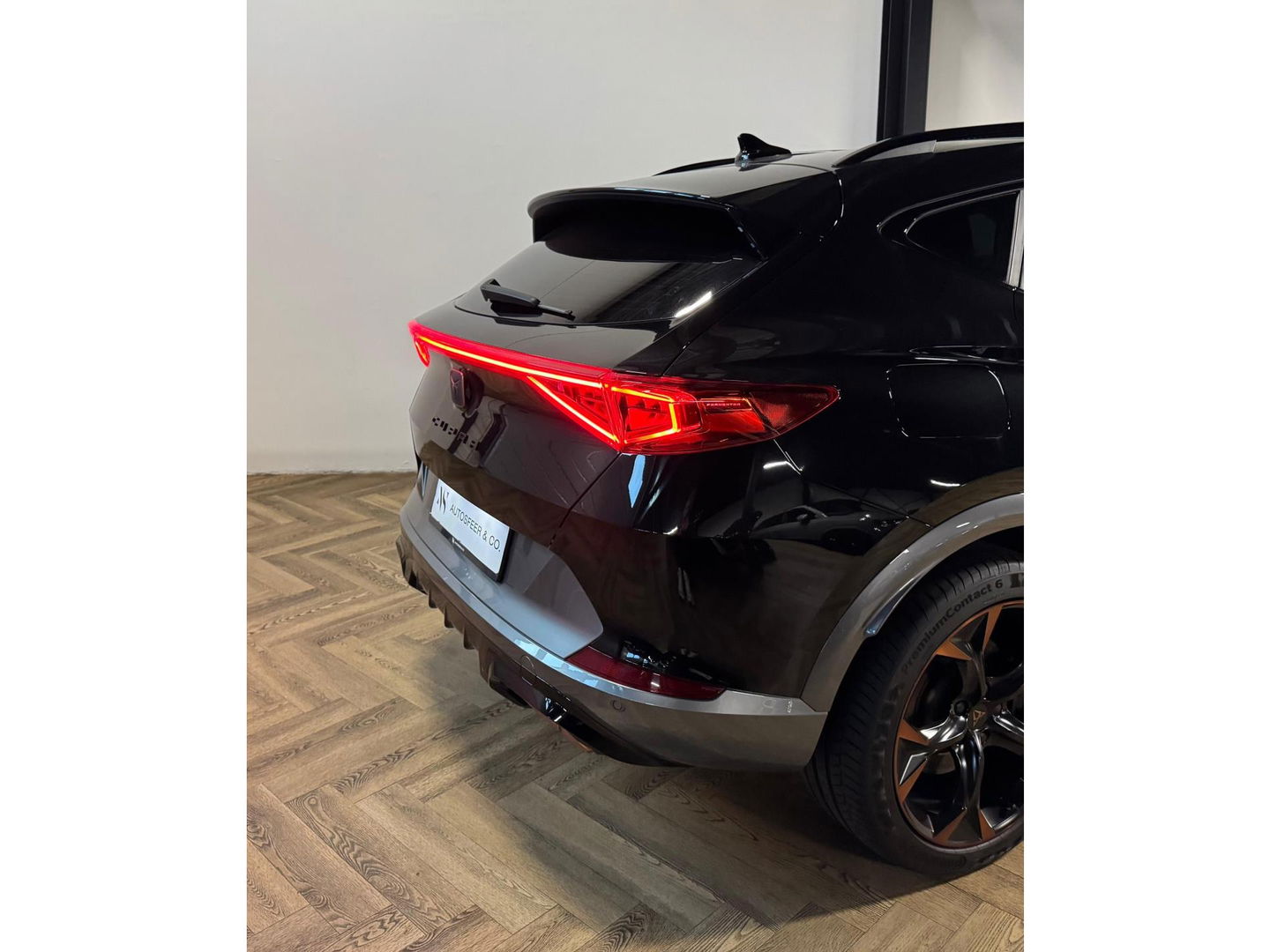 CUPRA Formentor 1.4 e-Hybrid VZ PANO KEYLESS 360