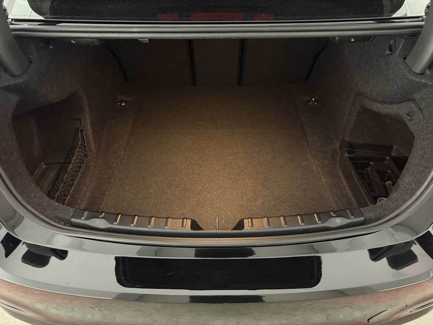BMW 3 Serie 318i Executive | LED l Clima l Cruise l  Navigatie l Parkeersens. l Stoelverw. l NAP