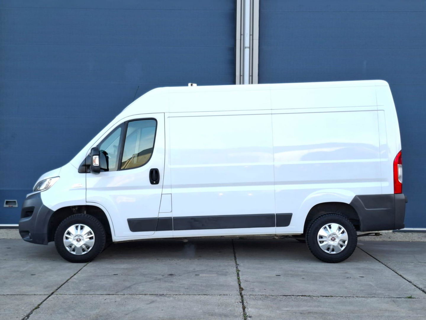 Fiat Ducato 33 2.3 MultiJet L2H2 AIRCO / CRUISE CONTROLE / NAVI / N.A.P / 3 ZITS
