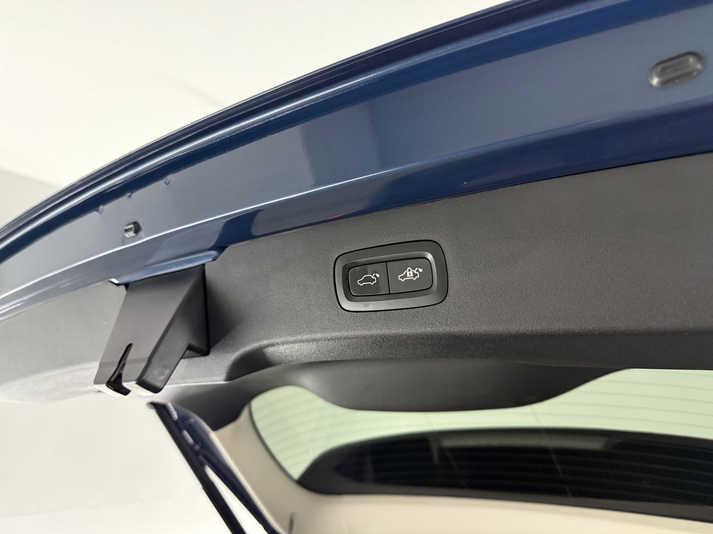 Lynk Co 01 1.5 | Pano | 360° | Virtual | Sfeerverl. | Memory | Adaptive Cruise | Carplay