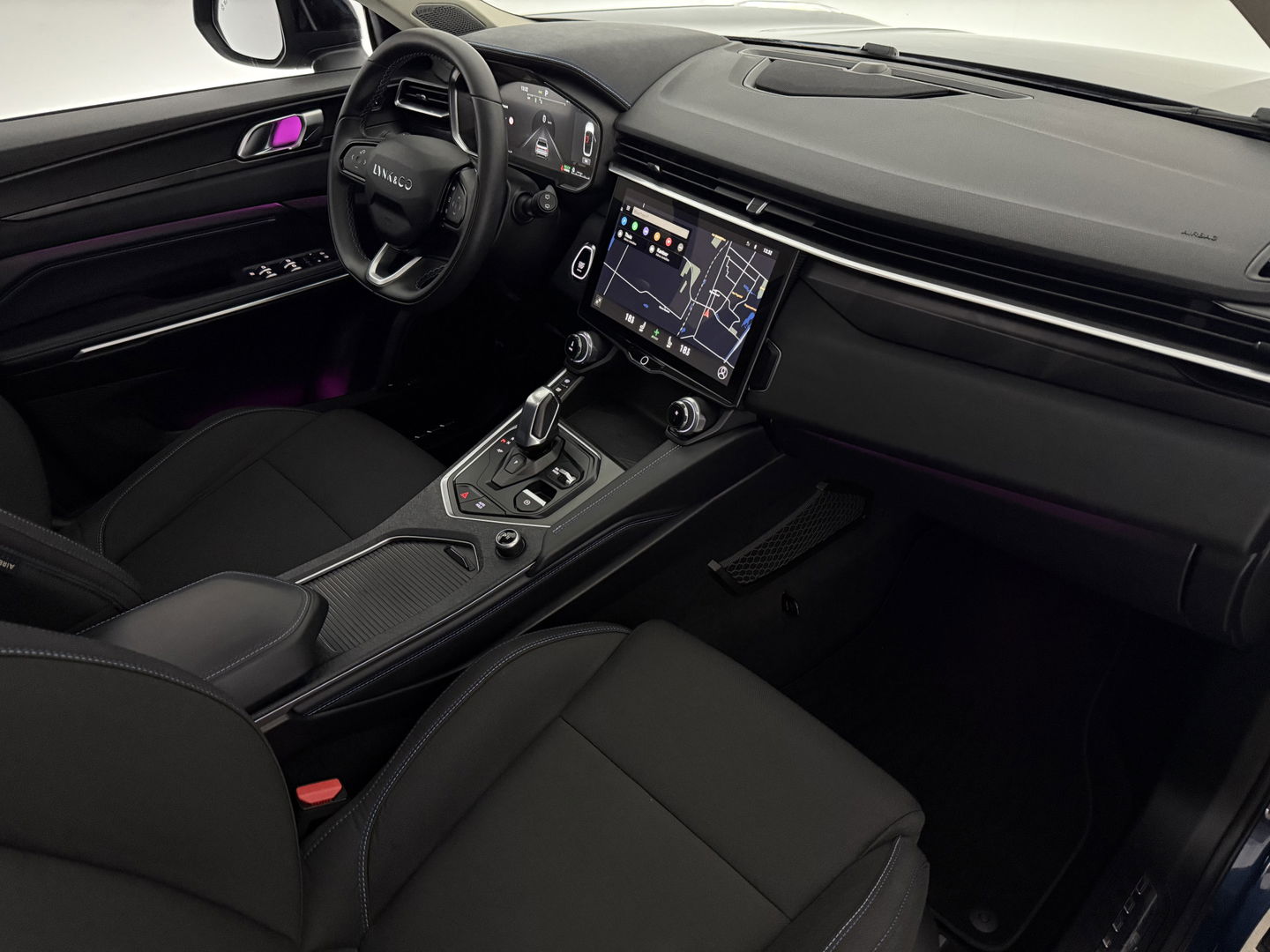 Lynk Co 01 1.5 | Pano | 360° | Virtual | Sfeerverl. | Memory | Adaptive Cruise | Carplay