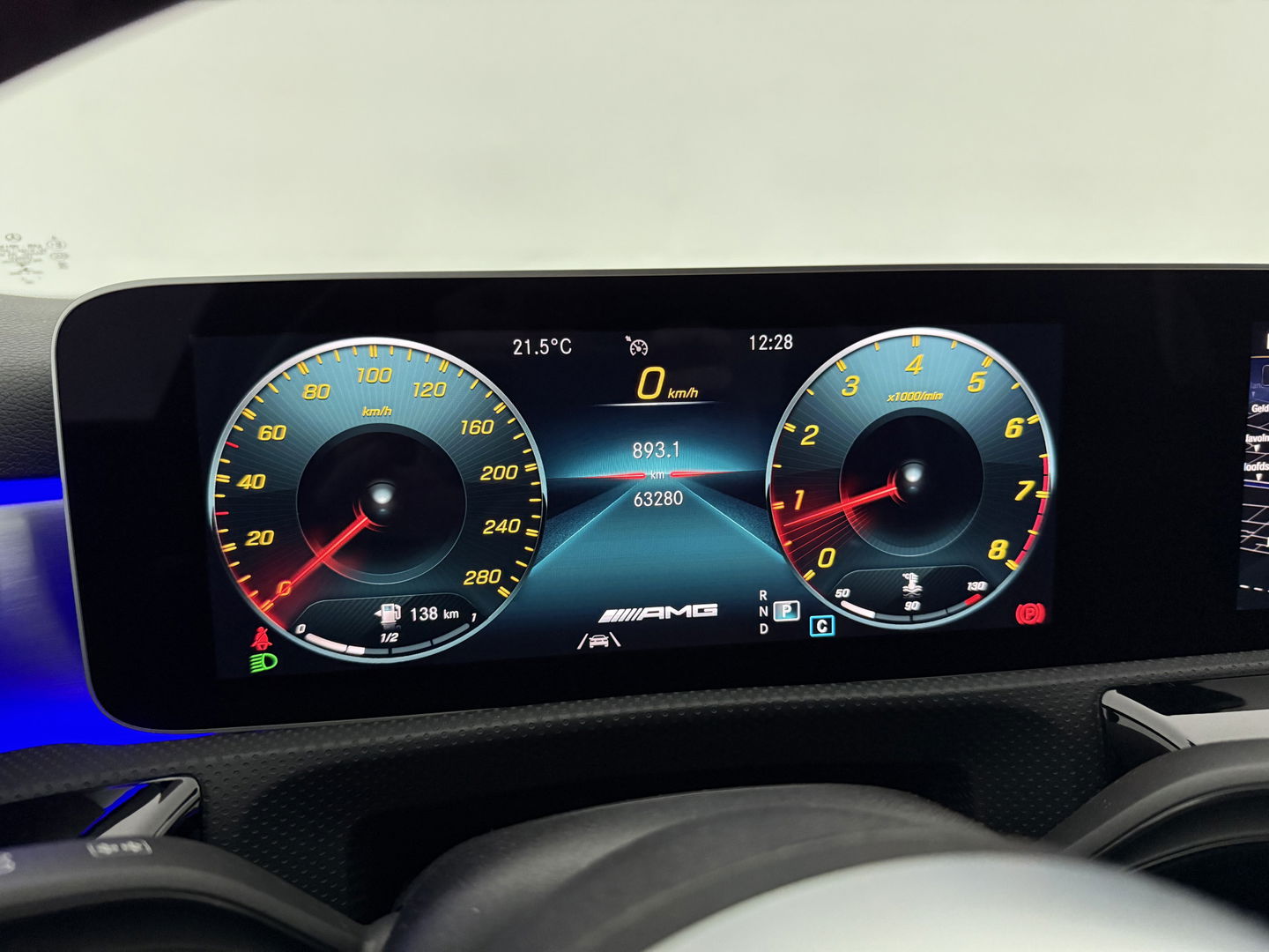 Mercedes-Benz A-Klasse AMG 35 4MATIC 306PK | Sfeerverl. | Virtual | Burmester | Sportstoelen | Camera | Carplay | LED