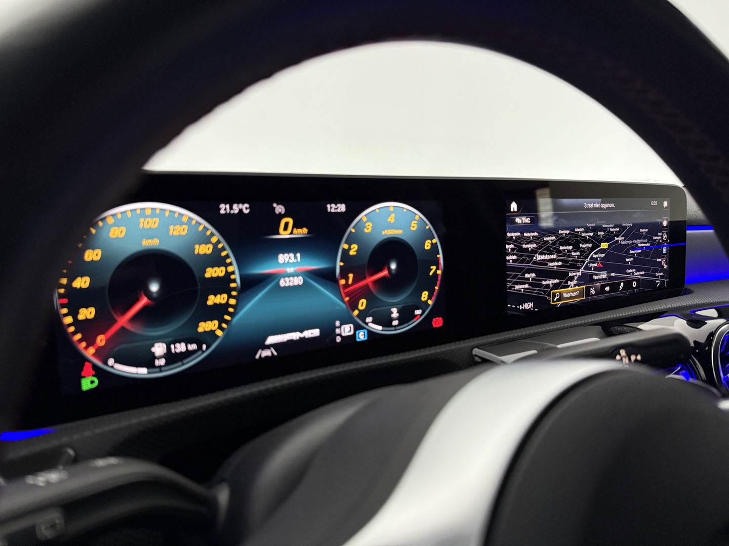 Mercedes-Benz A-Klasse AMG 35 4MATIC 306PK | Sfeerverl. | Virtual | Burmester | Sportstoelen | Camera | Carplay | LED