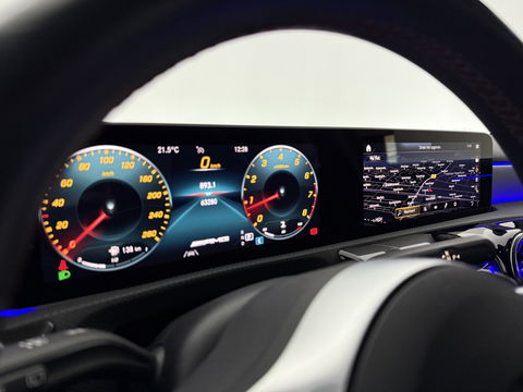Mercedes-Benz A-Klasse AMG 35 4MATIC 306PK | Sfeerverl. | Virtual | Burmester | Sportstoelen | Camera | Carplay | LED
