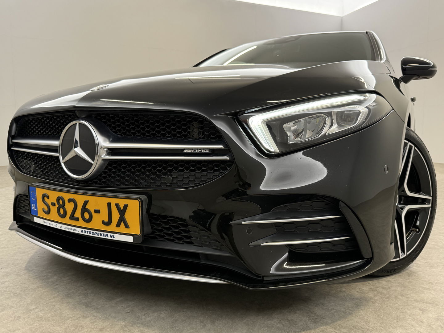 Mercedes-Benz A-Klasse AMG 35 4MATIC 306PK | Sfeerverl. | Virtual | Burmester | Sportstoelen | Camera | Carplay | LED