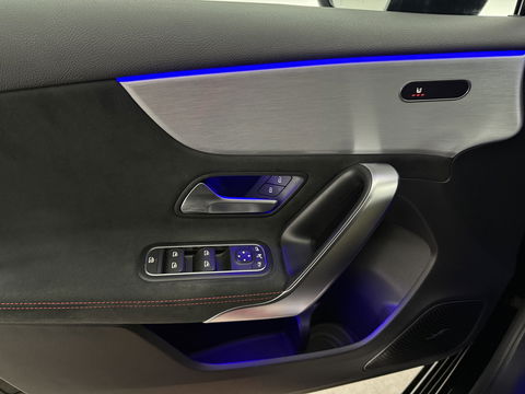 Mercedes-Benz A-Klasse AMG 35 4MATIC 306PK | Sfeerverl. | Virtual | Burmester | Sportstoelen | Camera | Carplay | LED