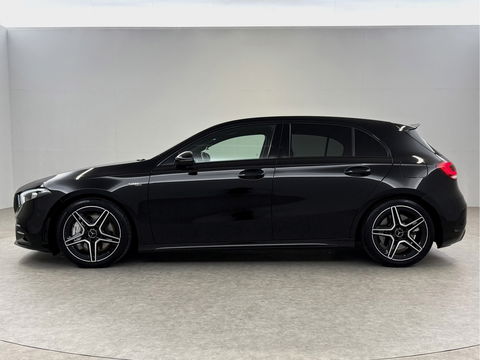 Mercedes-Benz A-Klasse AMG 35 4MATIC 306PK | Sfeerverl. | Virtual | Burmester | Sportstoelen | Camera | Carplay | LED
