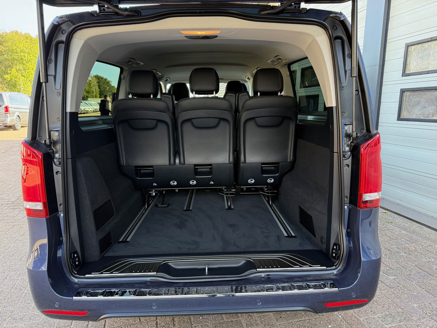 Mercedes-Benz EQV 300 90 kWh - L3 Extra Lang - Airmatic - Leder