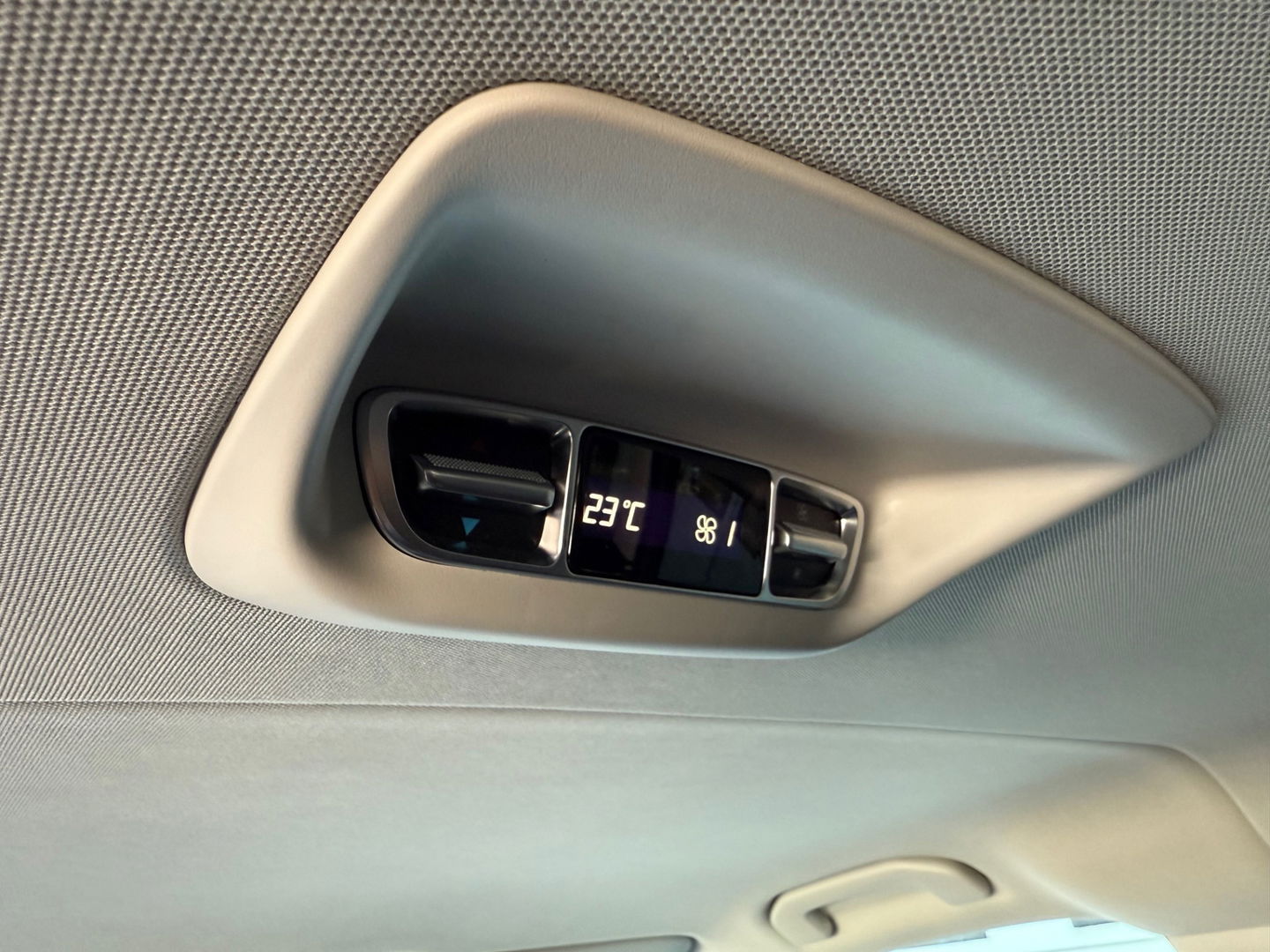 Mercedes-Benz EQV 300 90 kWh - L3 Extra Lang - Airmatic - Leder 2+2+3=7 Persoons