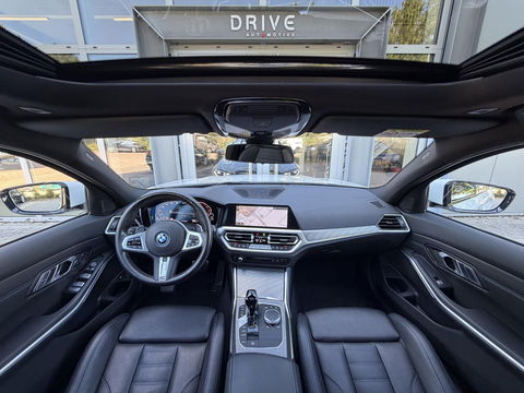 BMW 3 Serie Touring 320e xDrive High Ex M-Sport|SOH92%|Pano|Laser|M-seats|Memory|CoPilot|HiFi|HUD|Trekhaak