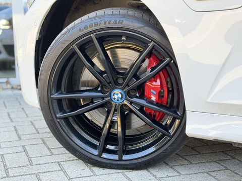 BMW 3 Serie Touring 320e xDrive High Ex M-Sport|SOH92%|Pano|Laser|M-seats|Memory|CoPilot|HiFi|HUD|Trekhaak