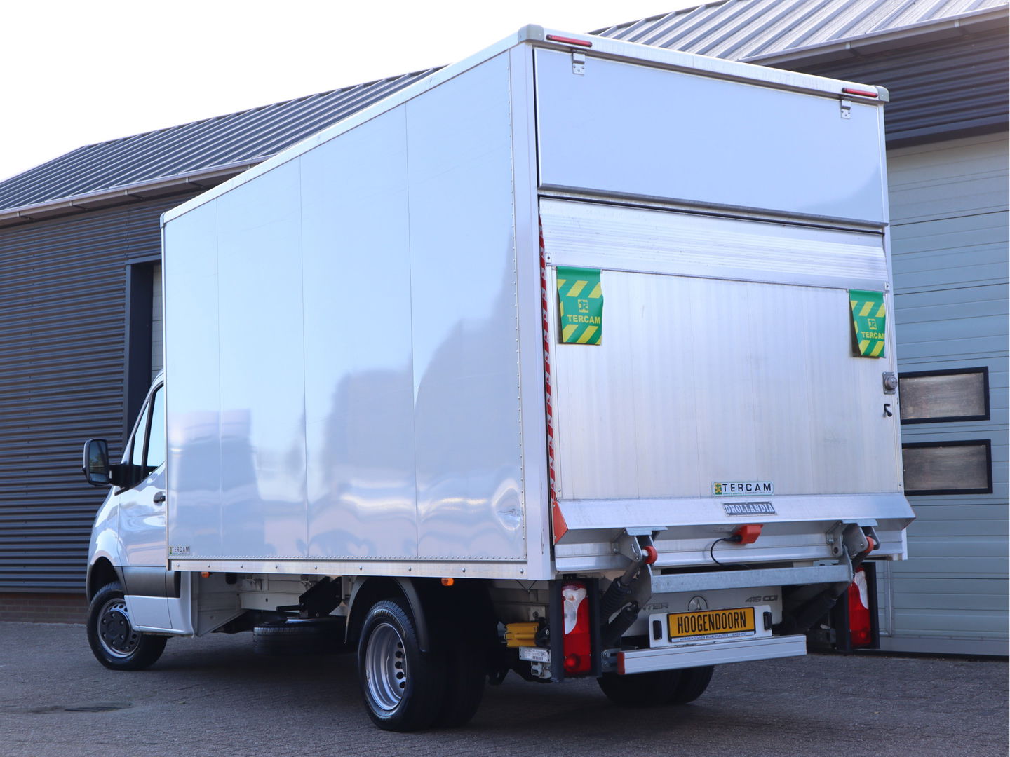 Mercedes-Benz Sprinter 515 CDI Euro 6 Bakwagen Laadklep Zijdeur - MBUX - Clima
