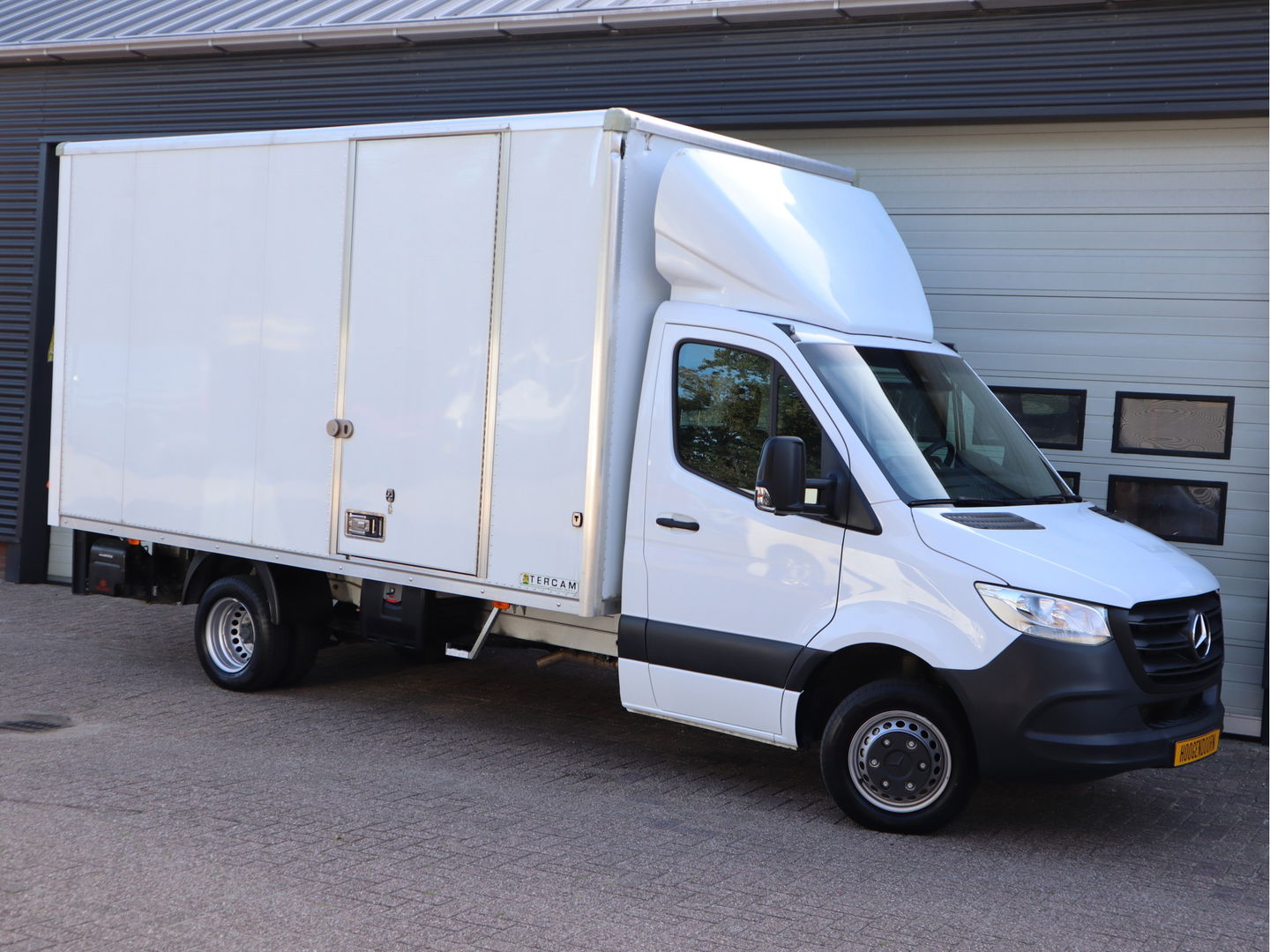 Mercedes-Benz Sprinter 515 CDI Euro 6 Bakwagen Laadklep Zijdeur - MBUX - Clima