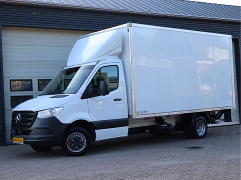 Mercedes-Benz Sprinter 515 CDI Euro 6 Bakwagen Laadklep - MBUX - Clima