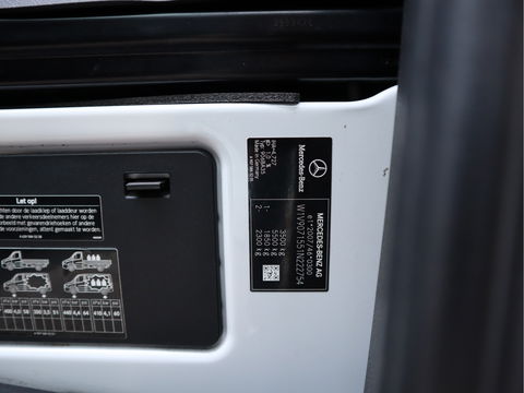 Mercedes-Benz Sprinter 515 CDI Automaat Euro 6 Bakwagen Laadklep - MBUX - Camera