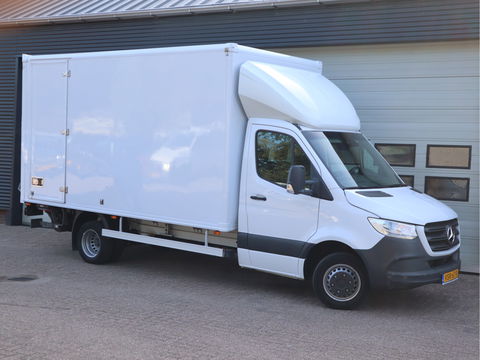 Mercedes-Benz Sprinter 515 CDI Automaat Euro 6 Bakwagen Laadklep - MBUX - Camera