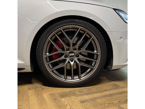 Audi A4 Avant 2.0 TFSI MHEV quattro S Line PANO KEYLESS