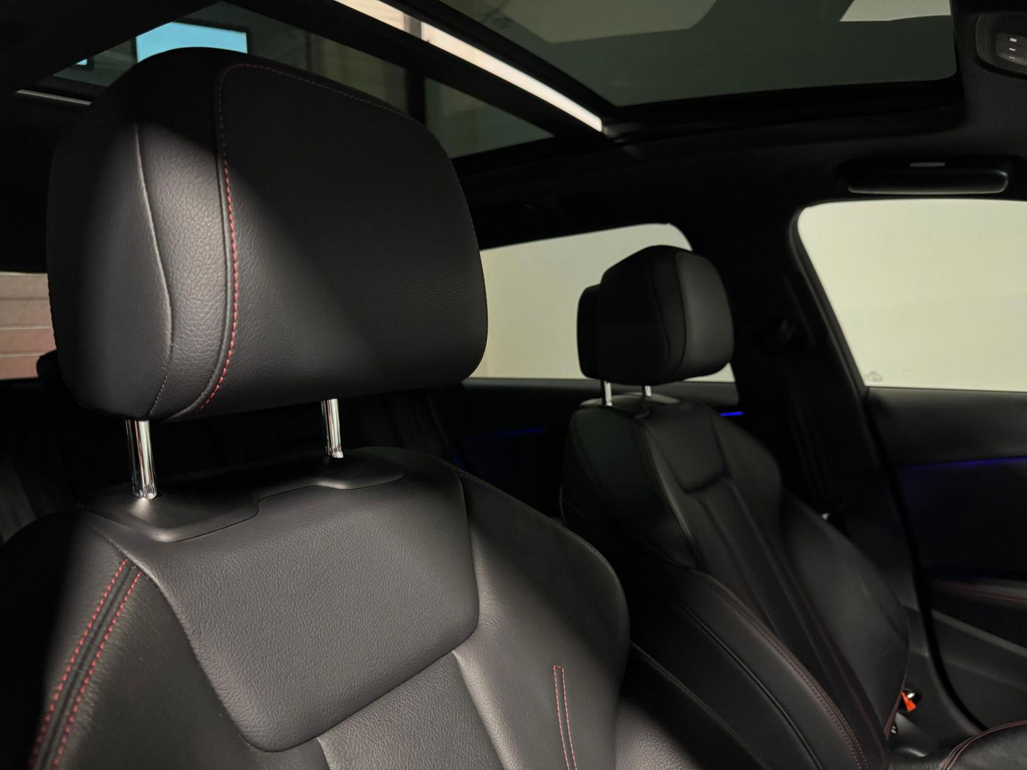 Audi A4 Avant 2.0 TFSI MHEV quattro S Line PANO KEYLESS