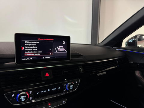 Audi A4 Avant 2.0 TFSI MHEV quattro S Line PANO KEYLESS