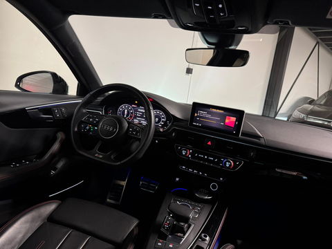 Audi A4 Avant 2.0 TFSI MHEV quattro S Line PANO KEYLESS