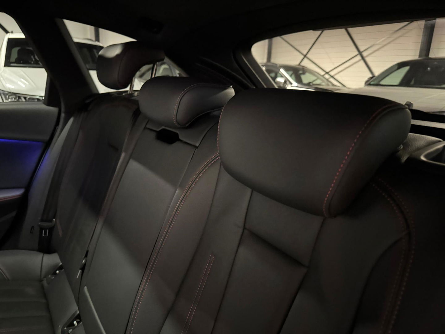 Audi A4 Avant 2.0 TFSI MHEV quattro S Line PANO KEYLESS