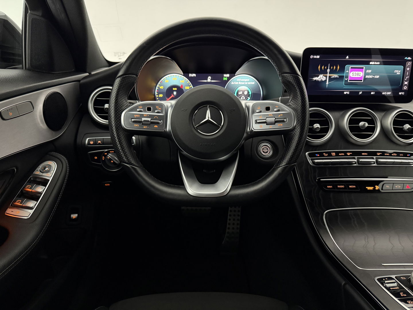 Mercedes-Benz C-Klasse 180 AMG | Virtual | Camera | LED | Adaptive Cruise | Navigatie | Parkeersens. l NAP