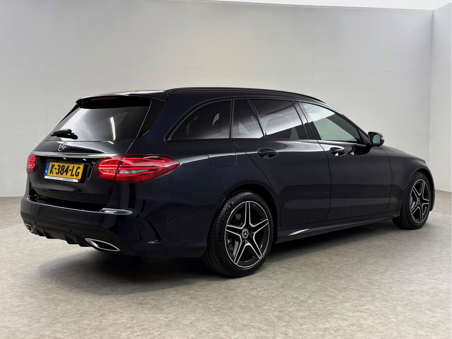 Mercedes-Benz C-Klasse 180 AMG | Virtual | Camera | LED | Adaptive Cruise | Navigatie | Parkeersens. l NAP