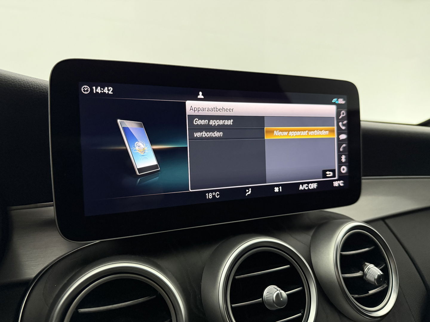 Mercedes-Benz C-Klasse 180 AMG | Virtual | Camera | LED | Adaptive Cruise | Navigatie | Parkeersens. l NAP