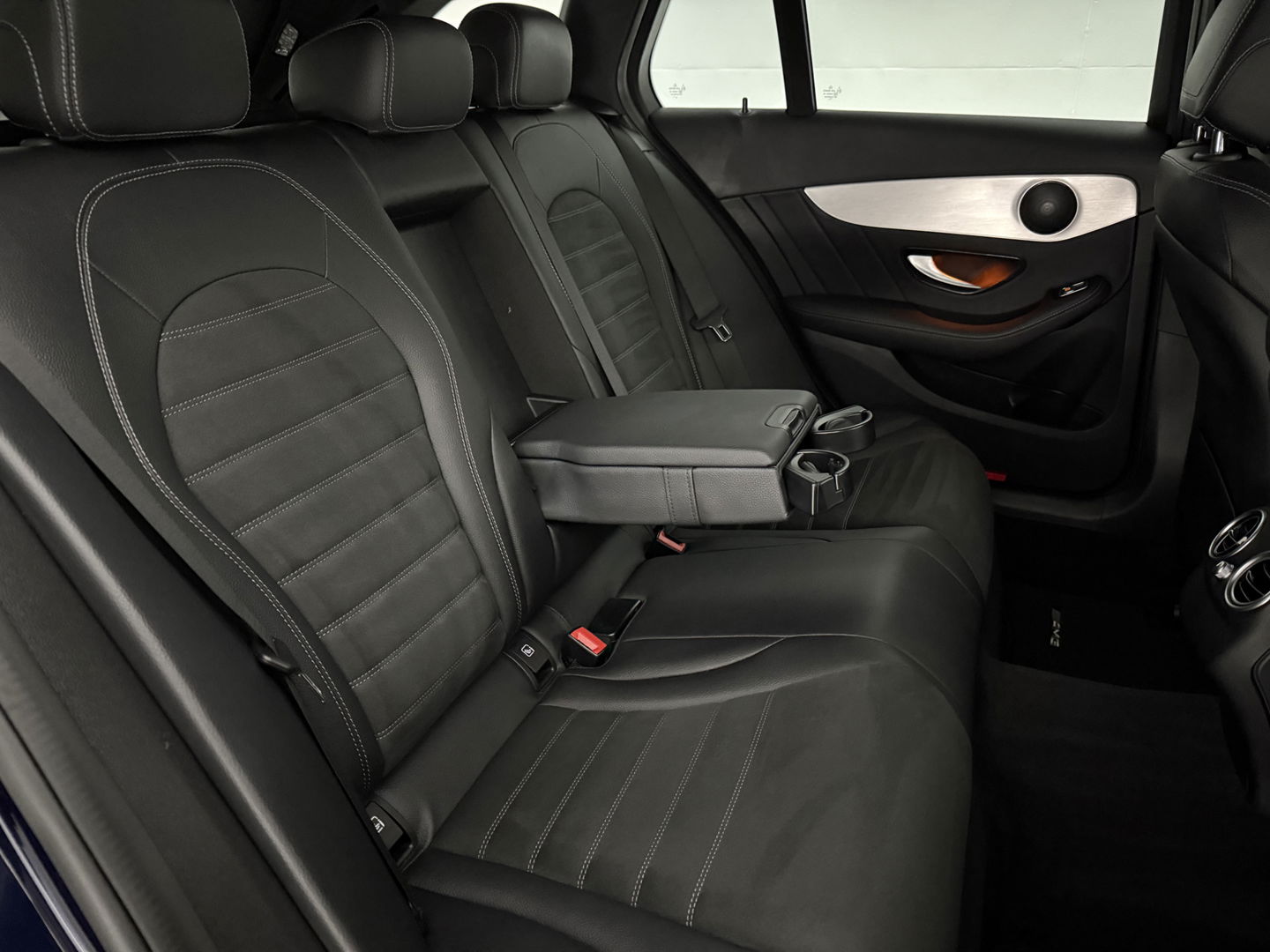 Mercedes-Benz C-Klasse 180 AMG | Virtual | Camera | LED | Adaptive Cruise | Navigatie | Parkeersens. l NAP