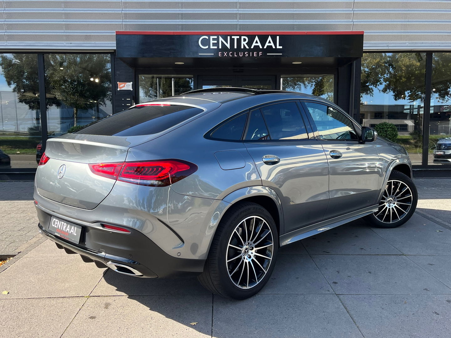Mercedes-Benz GLE Coupé 350 e 4MATIC AMG|Pano|Burmester|Memory|360Camera|Luchtvering|Keyless|Leder|333PK
