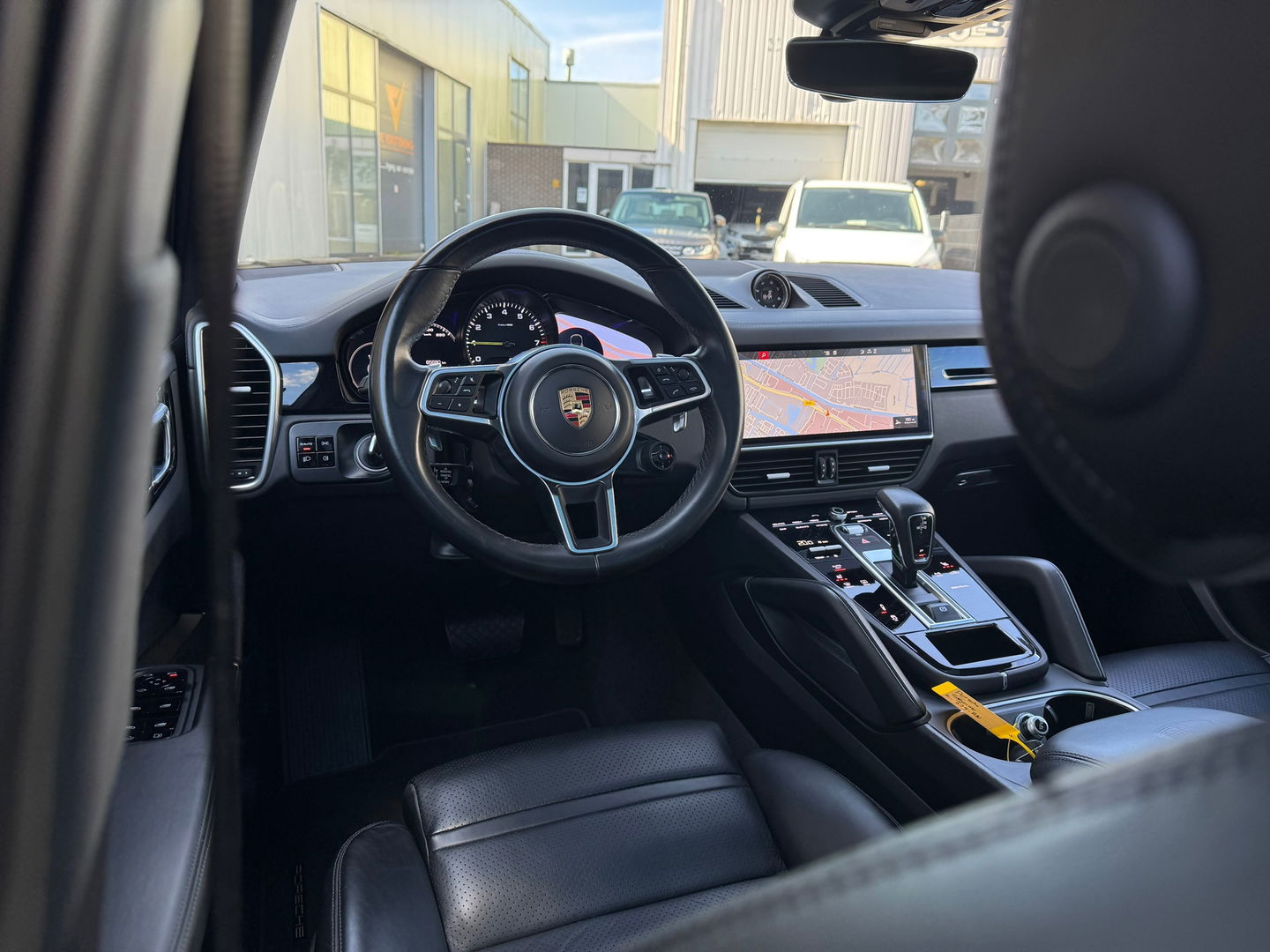 Porsche Cayenne 3.0 E-Hybrid|Pano|Sportchrono|Bose|Sportdesign|Memory|360Camera|Luchtvering|PDLS+|Leder|463PK