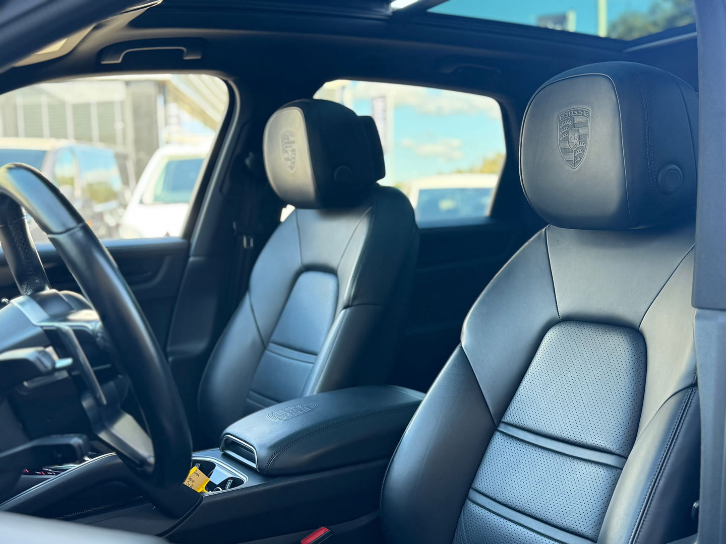 Porsche Cayenne 3.0 E-Hybrid|Pano|Sportchrono|Bose|Sportdesign|Memory|360Camera|Luchtvering|PDLS+|Leder|463PK