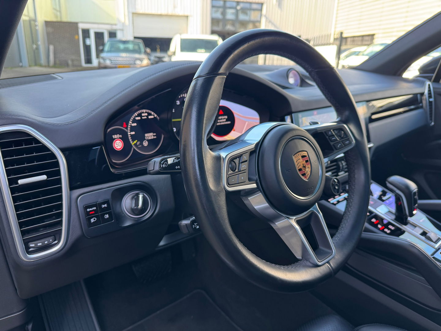 Porsche Cayenne 3.0 E-Hybrid|Pano|Sportchrono|Bose|Sportdesign|Memory|360Camera|Luchtvering|PDLS+|Leder|463PK