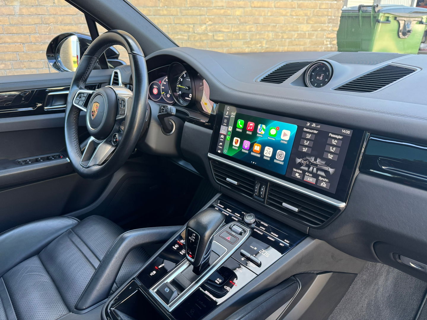 Porsche Cayenne 3.0 E-Hybrid|Pano|Sportchrono|Bose|Sportdesign|Memory|360Camera|Luchtvering|PDLS+|Leder|463PK