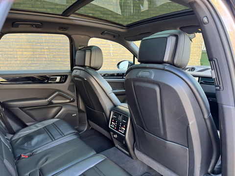 Porsche Cayenne 3.0 E-Hybrid|Pano|Sportchrono|Bose|Sportdesign|Memory|360Camera|Luchtvering|PDLS+|Leder|463PK