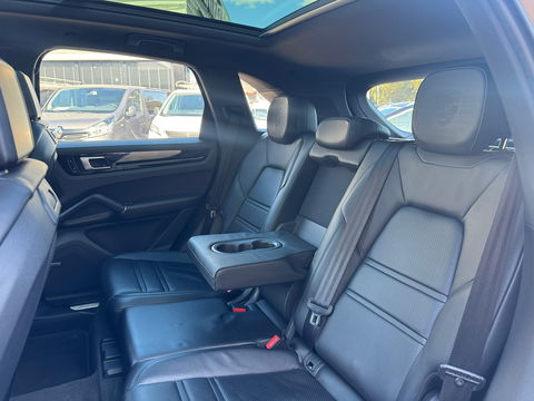 Porsche Cayenne 3.0 E-Hybrid|Pano|Sportchrono|Bose|Sportdesign|Memory|360Camera|Luchtvering|PDLS+|Leder|463PK
