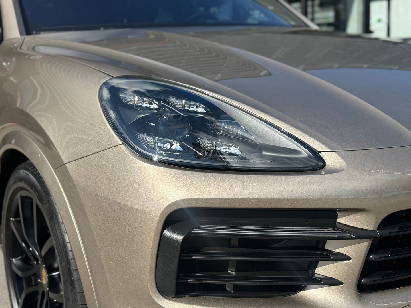 Porsche Cayenne 3.0 E-Hybrid|Pano|Sportchrono|Bose|Sportdesign|Memory|360Camera|Luchtvering|PDLS+|Leder|463PK