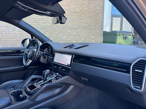 Porsche Cayenne 3.0 E-Hybrid|Pano|Sportchrono|Bose|Sportdesign|Memory|360Camera|Luchtvering|PDLS+|Leder|463PK